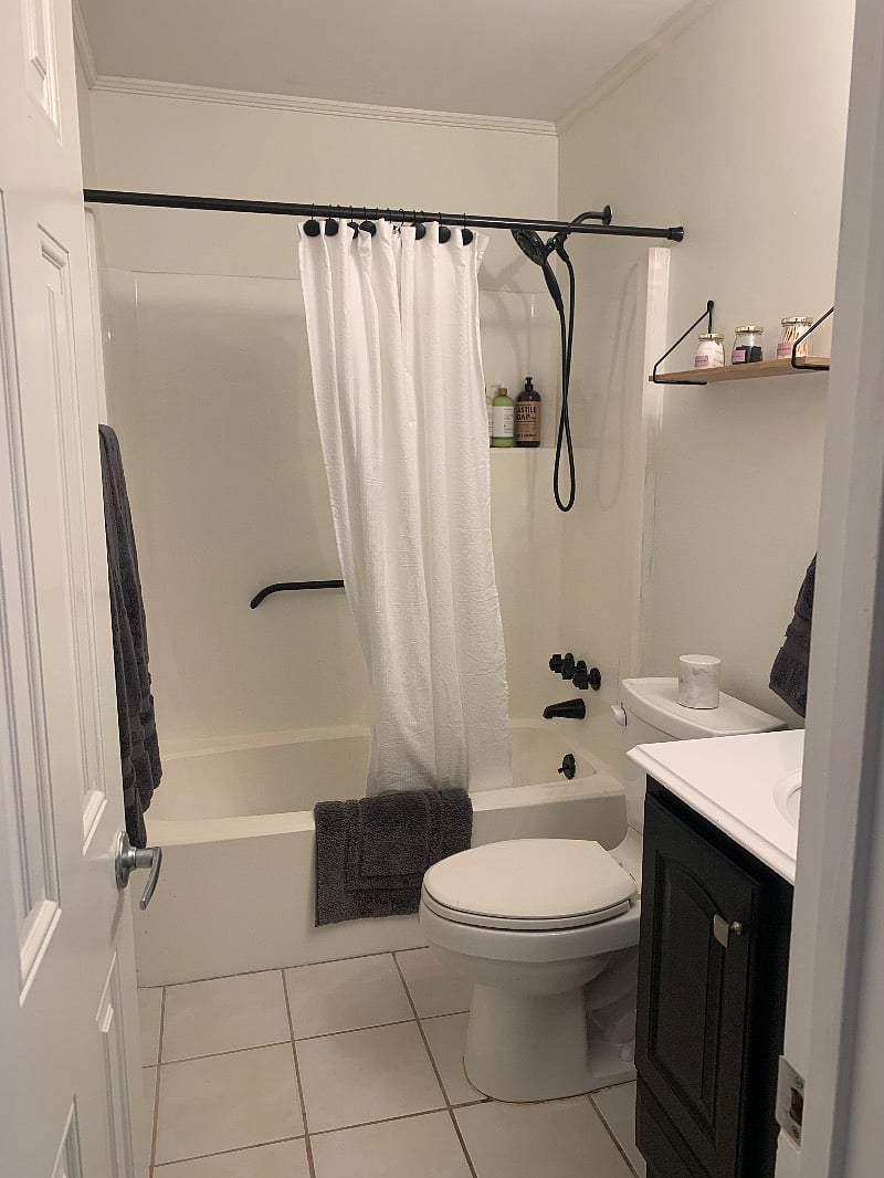 Furnished Finder property 372597_1 photo 10
