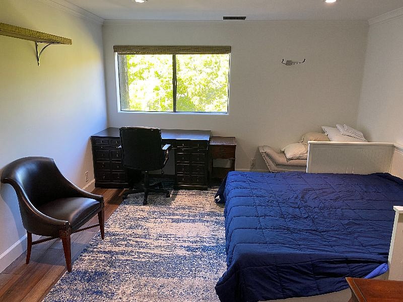 Furnished Finder property 372613_1 photo 11