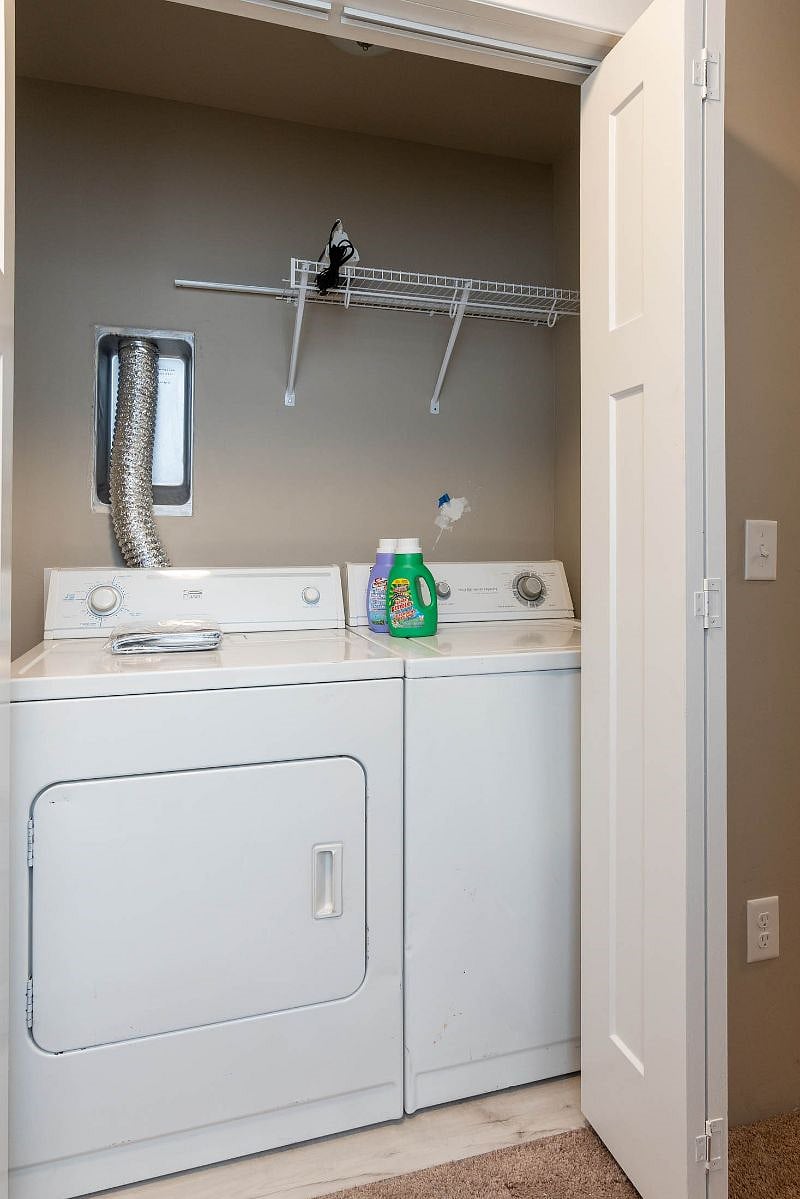 Furnished Finder property 372639_1 photo 23