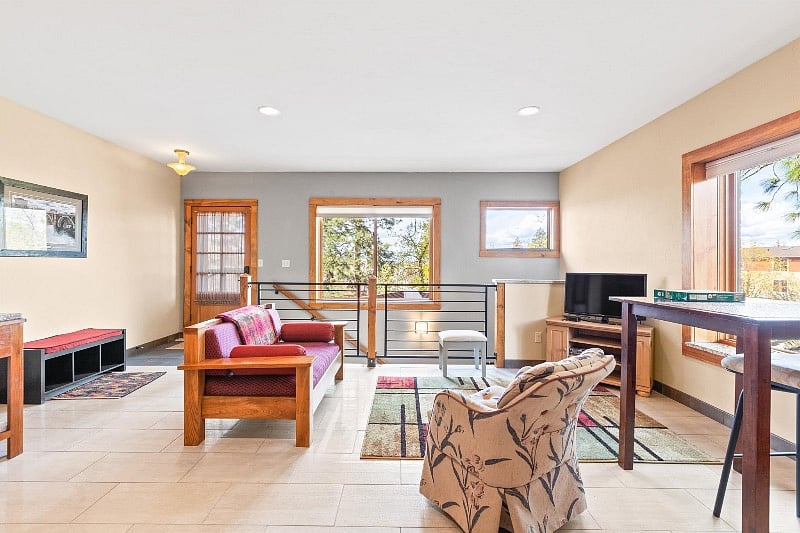 Furnished Finder property 372707_1 photo 6