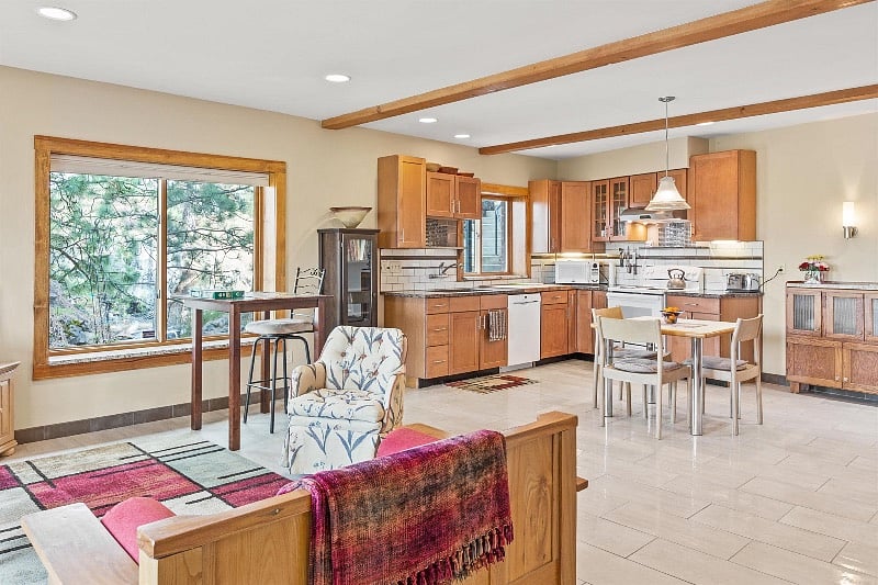 Furnished Finder property 372707_1 photo 8