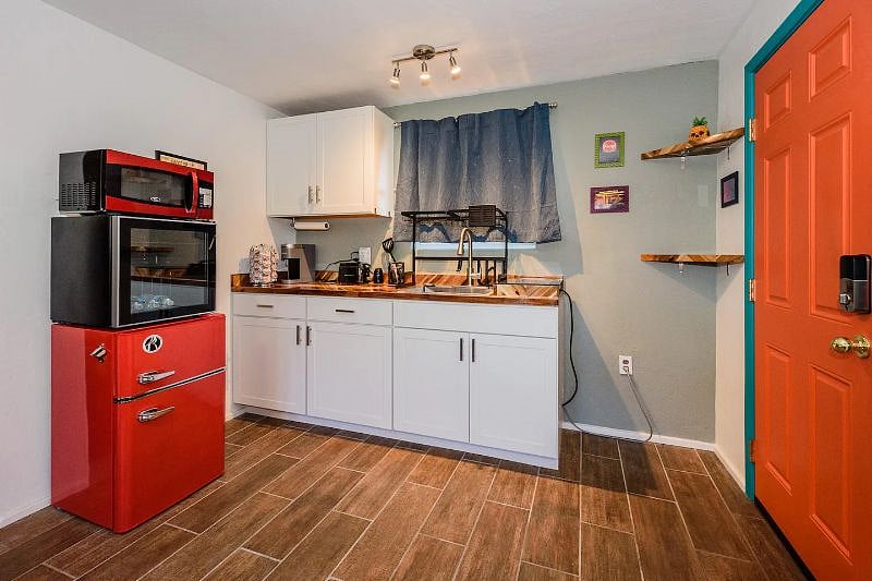 Furnished Finder property 372719_1 photo 14
