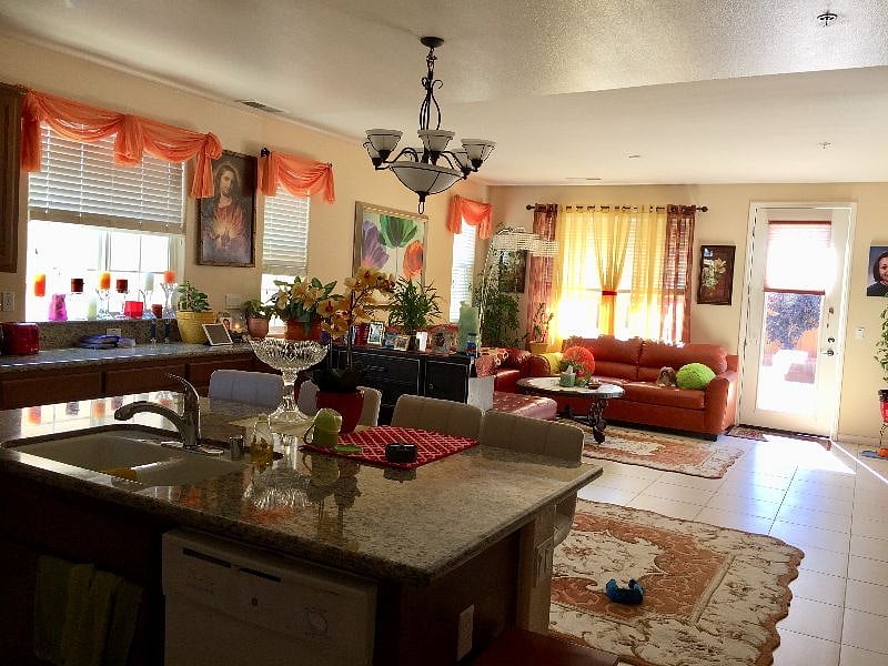 Furnished Finder property 372786_1 photo 7