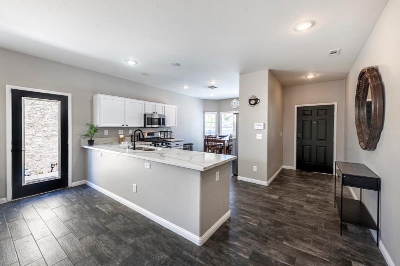 Furnished Finder property 372840_1 photo 21