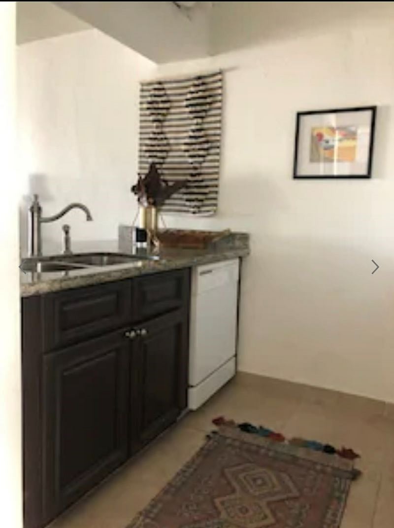 Furnished Finder property 372851_1 photo 23