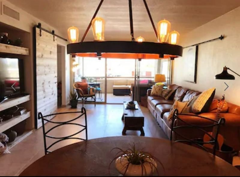 Furnished Finder property 372851_2 photo 4
