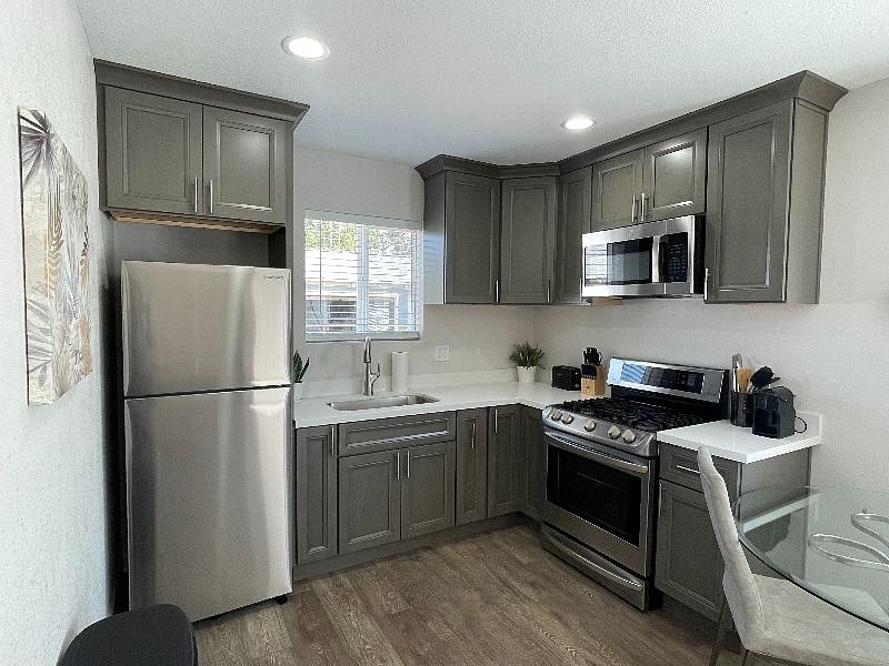 Furnished Finder property 372945_2 photo 5