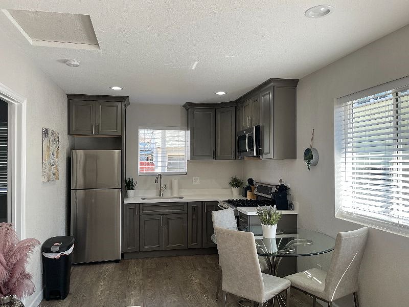 Furnished Finder property 372945_2 photo 6