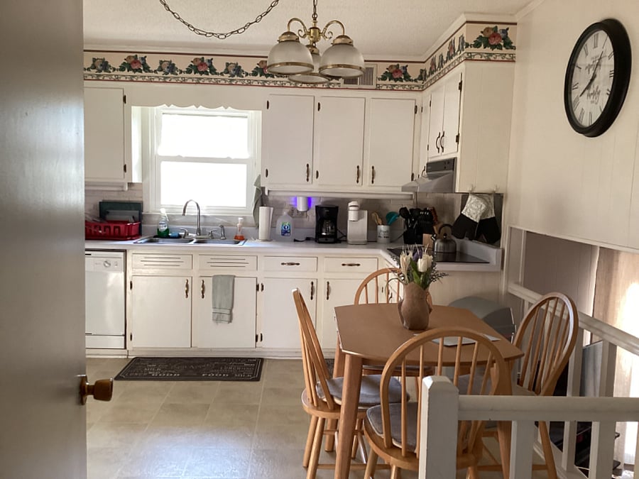 Furnished Finder property 372991_1 photo 7