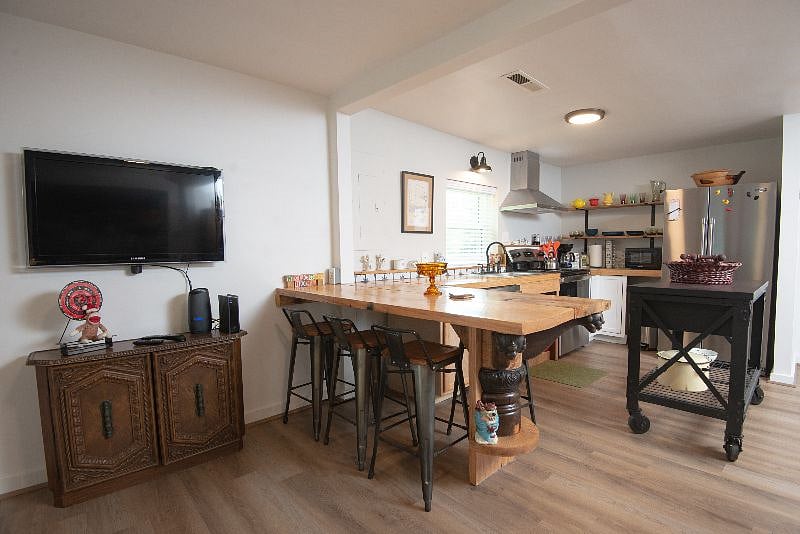 Furnished Finder property 373031_1 photo 9