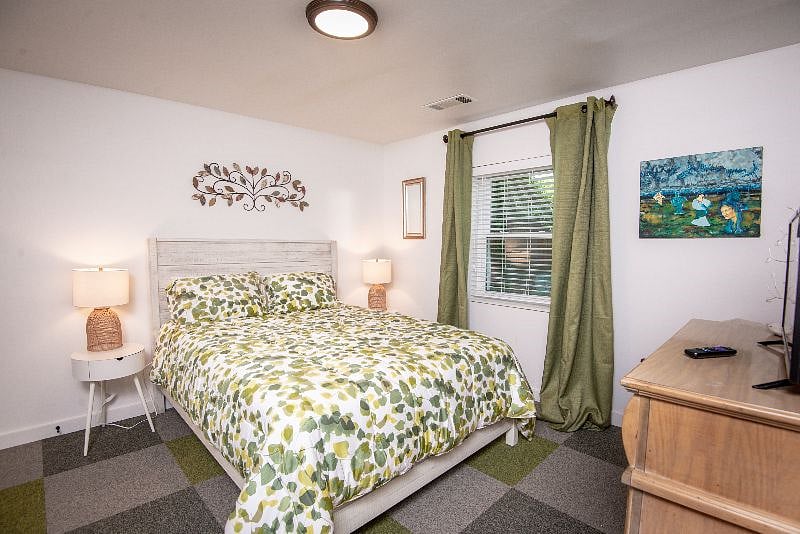 Furnished Finder property 373031_1 photo 18