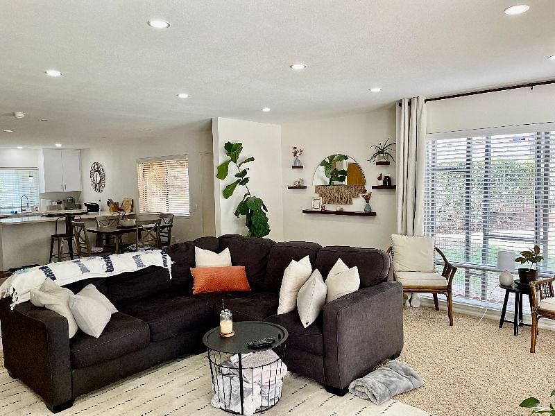 Furnished Finder property 373055_1 photo 4