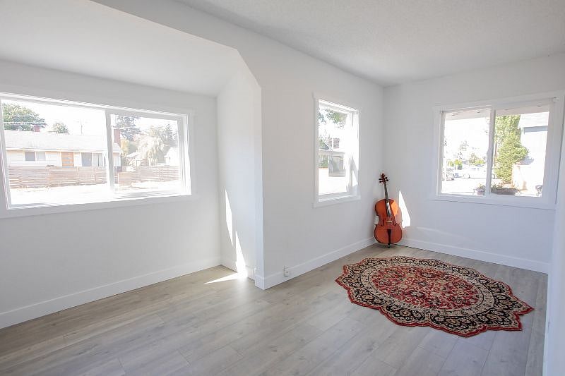 Furnished Finder property 373075_1 photo 7