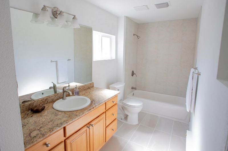 Furnished Finder property 373075_1 photo 8