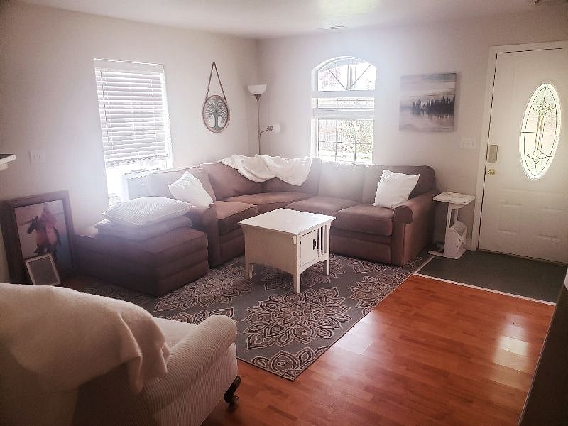 Furnished Finder property 373090_1 photo 4