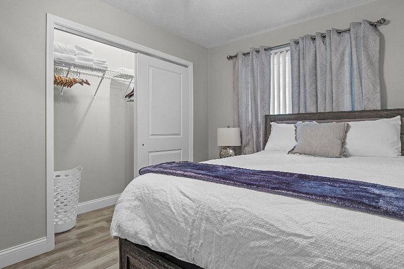 Furnished Finder property 373094_1 photo 11