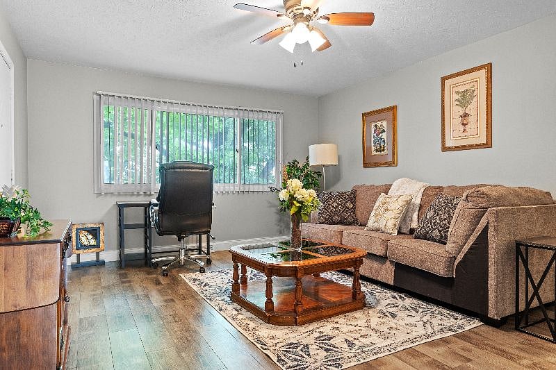 Furnished Finder property 373094_1 photo 6