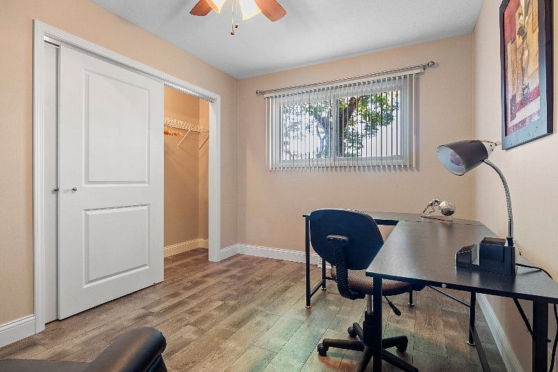 Furnished Finder property 373094_2 photo 9