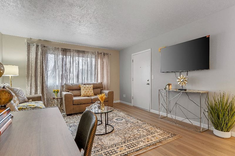 Furnished Finder property 373094_3 photo 10