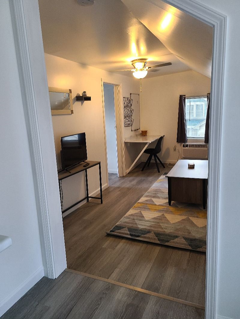 Furnished Finder property 373107_1 photo 5