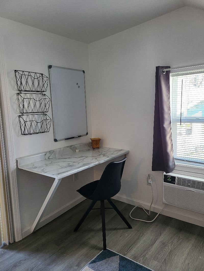 Furnished Finder property 373107_1 photo 8