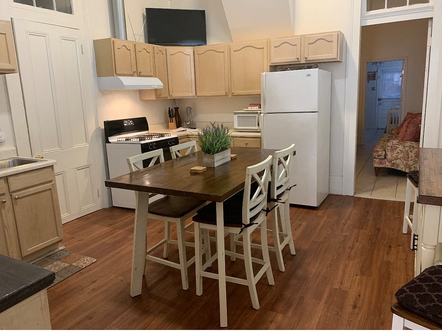 Furnished Finder property 373129_2 photo 8