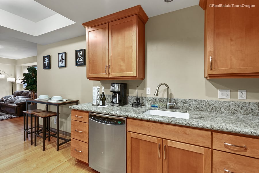 Furnished Finder property 373172_1 photo 18