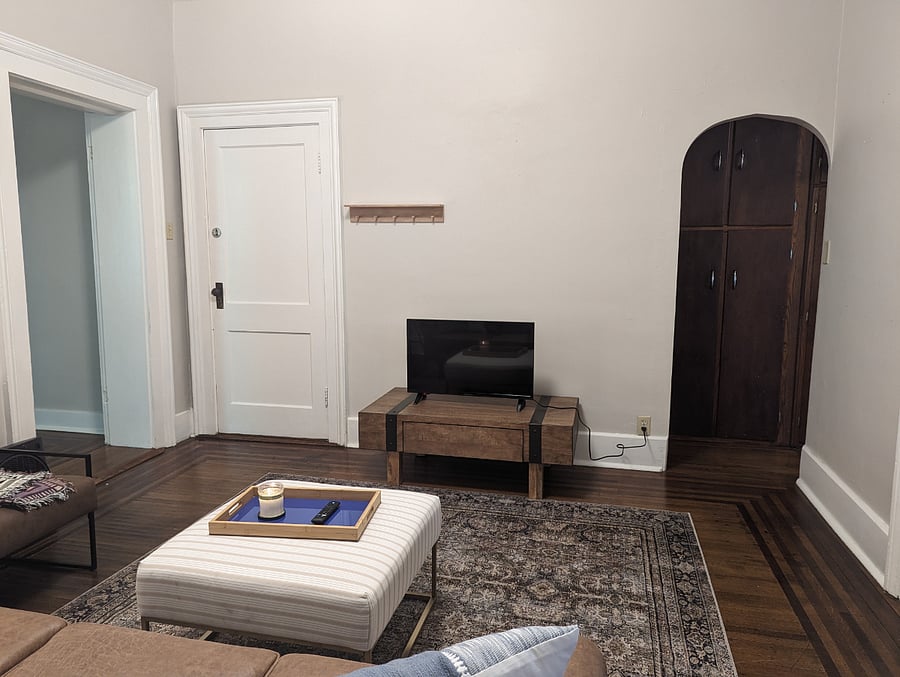 Furnished Finder property 373177_2 photo 3
