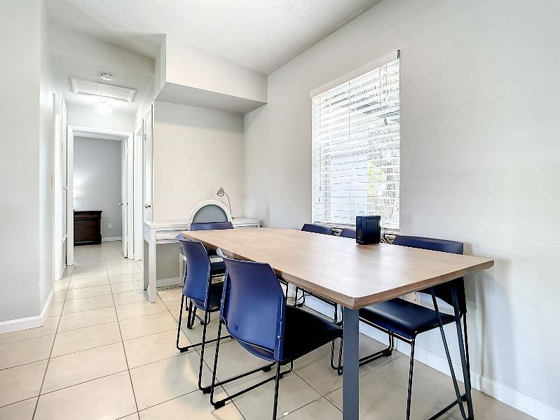 Furnished Finder property 373206_1 photo 5