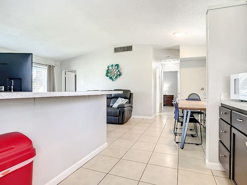 Furnished Finder property 373206_1 photo 9