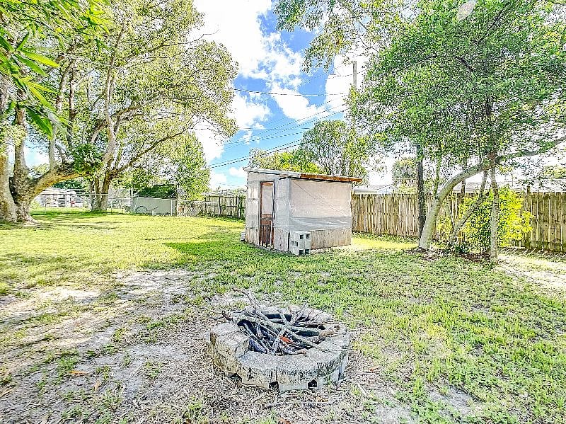Furnished Finder property 373206_1 photo 30