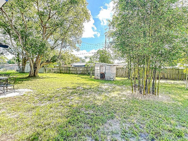 Furnished Finder property 373206_1 photo 31