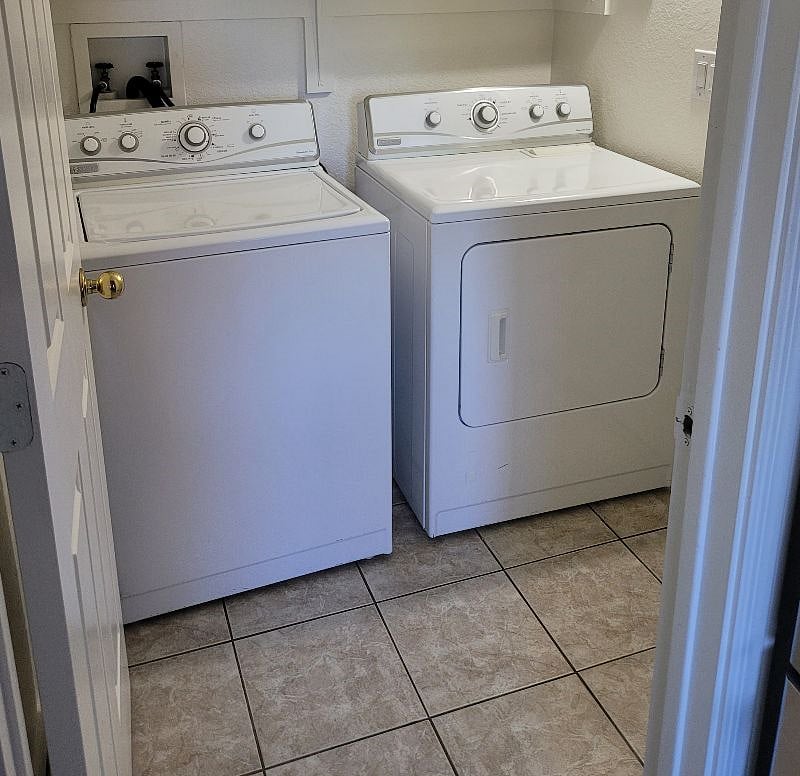 Furnished Finder property 373275_1 photo 28