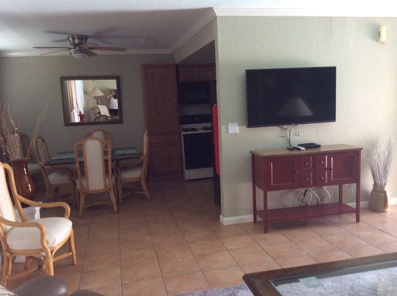 Furnished Finder property 373280_1 photo 7