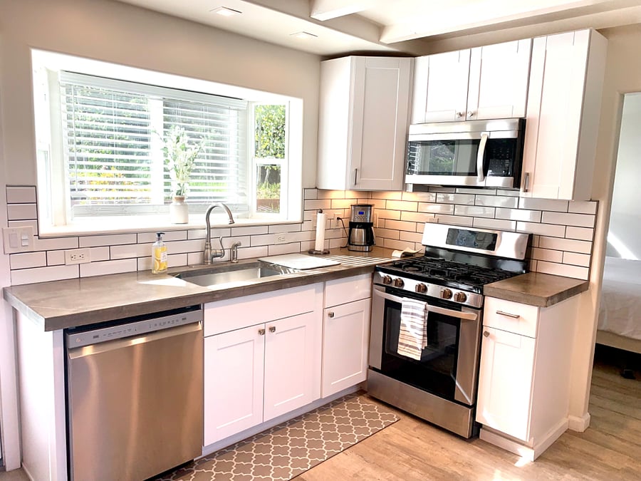 Furnished Finder property 373282_2 photo 9