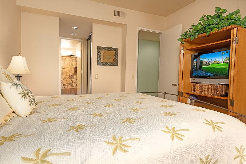 Furnished Finder property 373301_1 photo 12