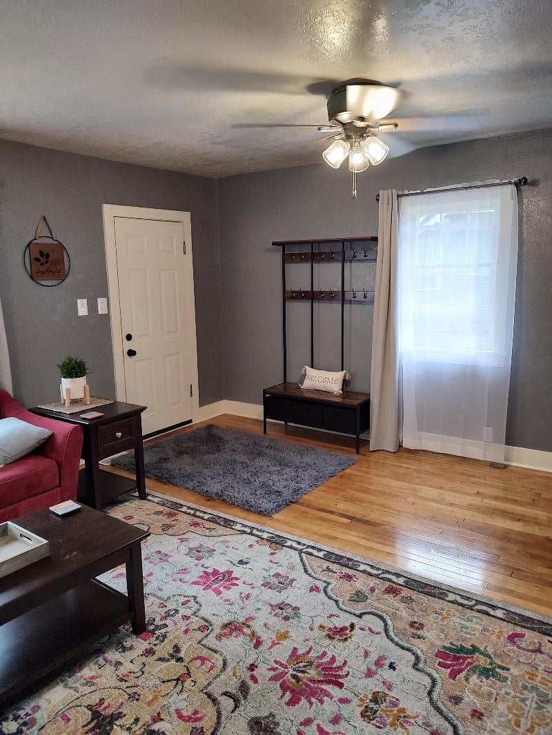 Furnished Finder property 373322_1 photo 4