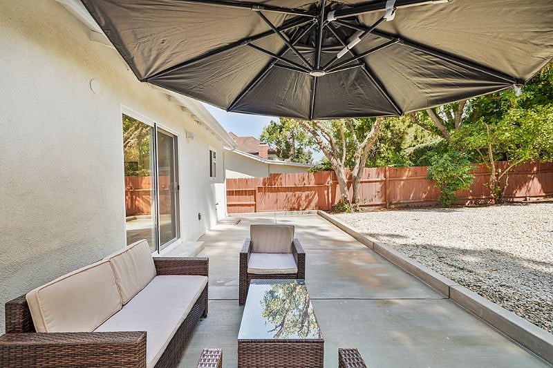 Furnished Finder property 373353_1 photo 26