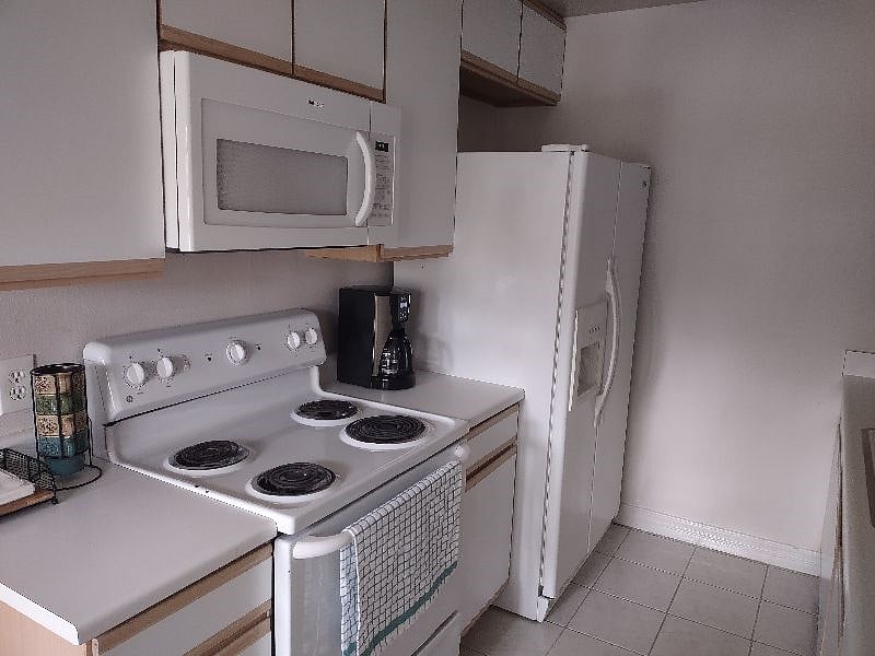 Furnished Finder property 373375_1 photo 3