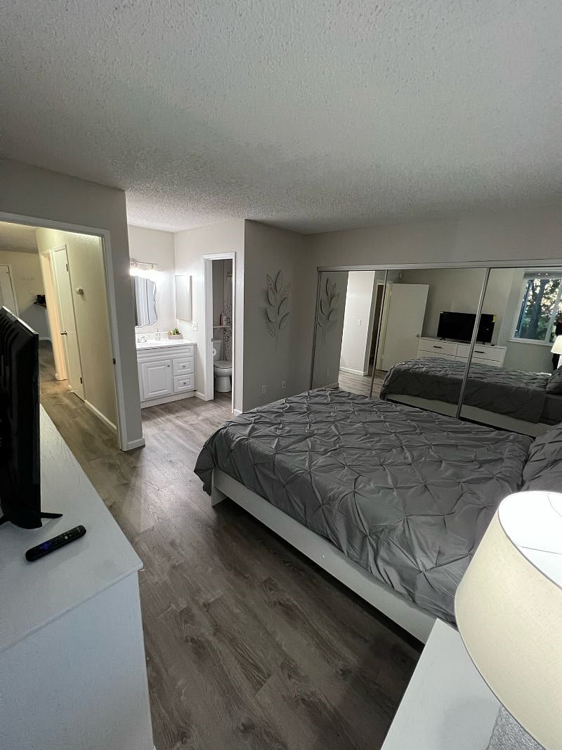Furnished Finder property 373401_2 photo 9