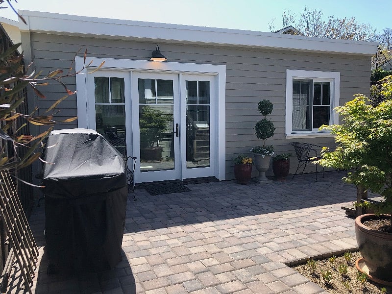 Weber propane grill shared with homeowner