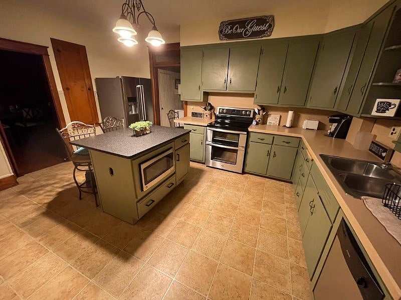 Furnished Finder property 373423_1 photo 5