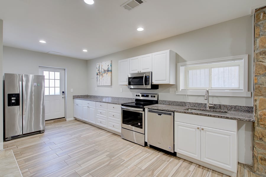 Furnished Finder property 373441_1 photo 6