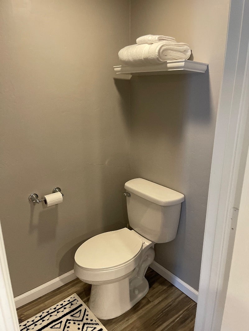 Clean towels and amenities included.