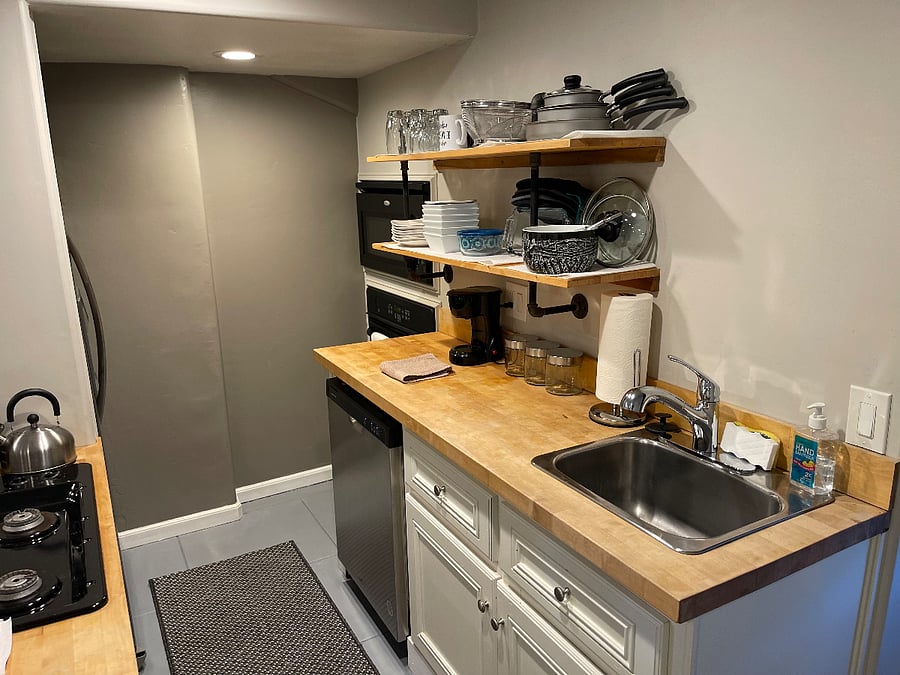 Lots of counter space. Everything you need to prepare your coffee, tea or wine. All you need is muchies