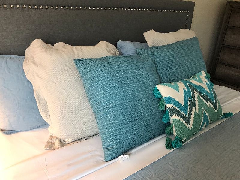Furnished Finder property 373502_1 photo 18