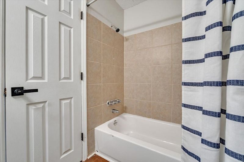 Furnished Finder property 373520_1 photo 17