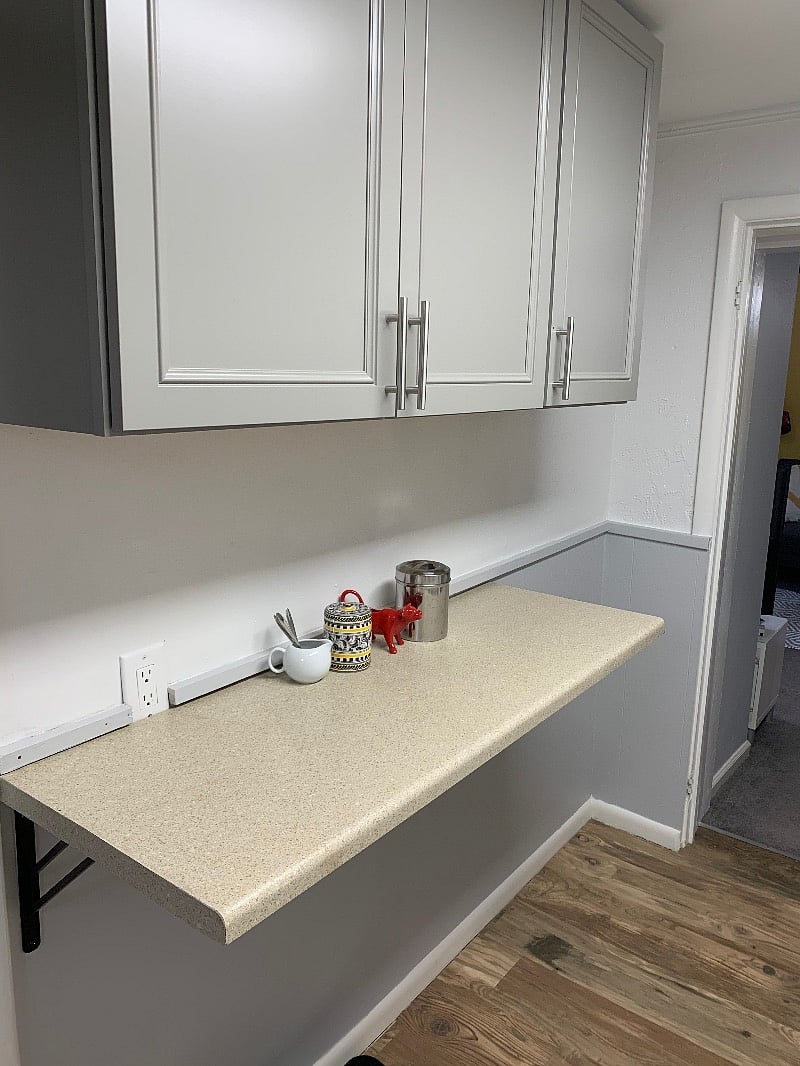 Coffee/Dining Bar