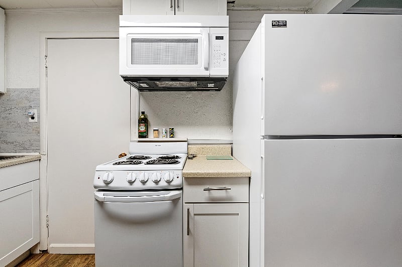 Furnished Finder property 373523_1 photo 15