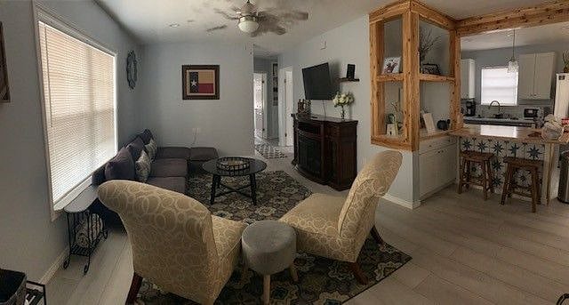 Furnished Finder property 373639_1 photo 6